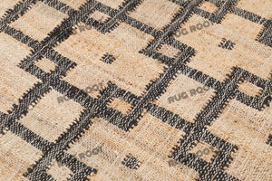 Handwoven Jute & Wool Rug with Interlocking Geometric Pattern - Natural & Black