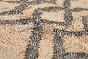 Handwoven Jute & Wool Rug with Diamond Lattice Pattern - Natural & Charcoal