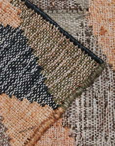 Geometric Wool & Jute Rug with 3D Cube Pattern - Multi-Tone Earthy Palette