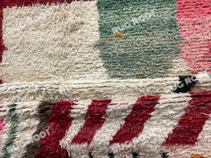 Timeless Moroccan Boujaad | Vintage Rug with Bohemian Flair