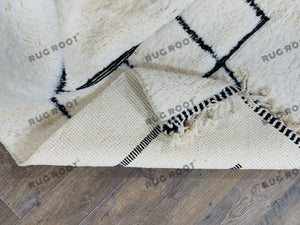 Nordic Simplicity Meets Moroccan Soul | Large White Rug with Subtle Ethnic Motifs