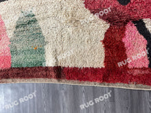 Load image into Gallery viewer, Timeless Moroccan Boujaad | Vintage Rug with Bohemian Flair
