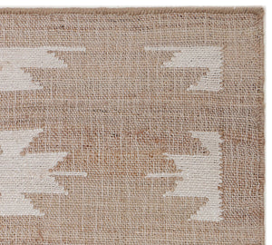 Handwoven Jute & Cotton Rug with Geometric Pattern in Natural & Ivory – Flatweave