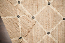 Load image into Gallery viewer, Handwoven Jute &amp; Wool Rug with Crisscross Pattern in Natural &amp; Ivory – Flatweave
