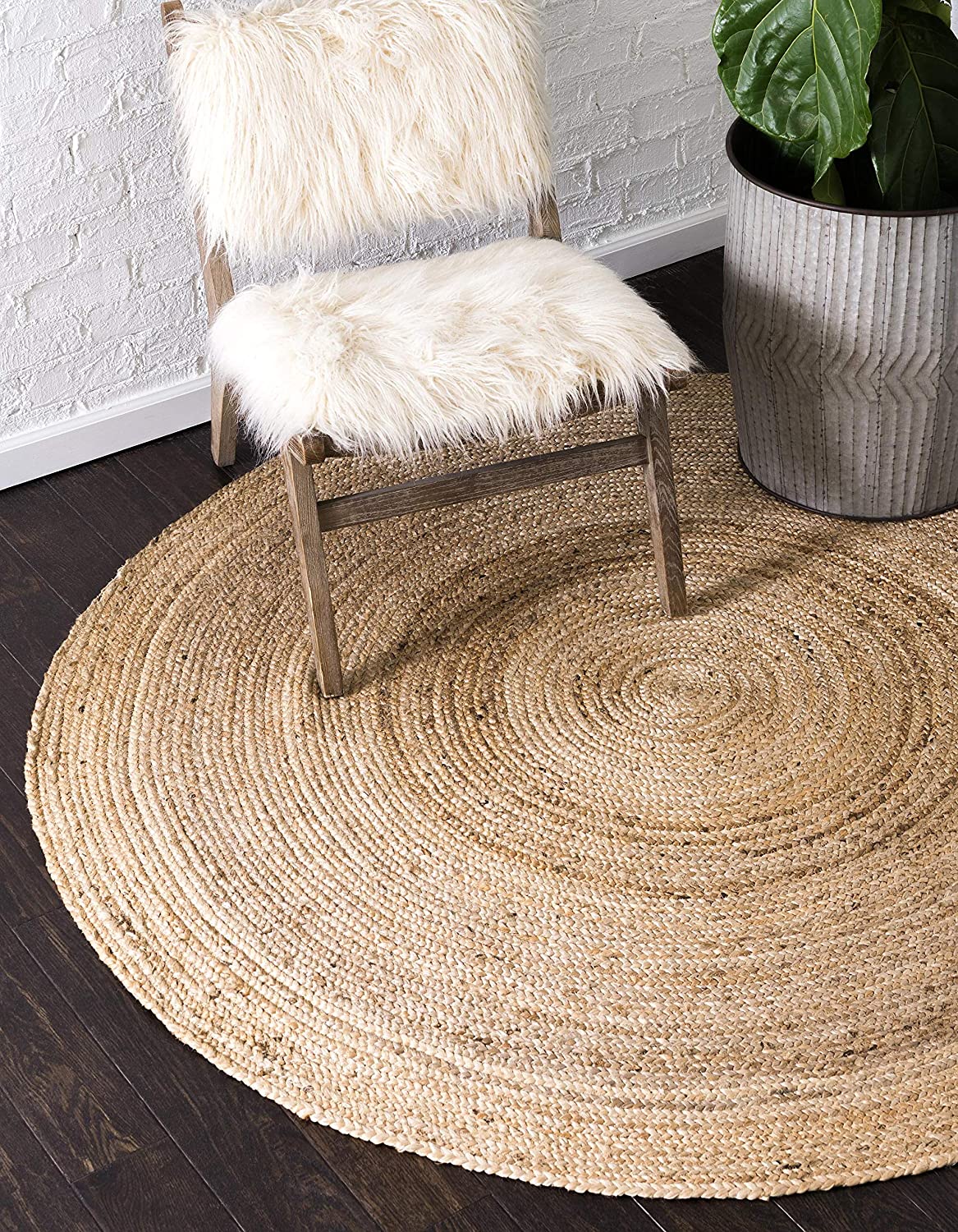 Braided Jute Collection Hand Woven Natural Fibers Natural/Tan Round Carpet